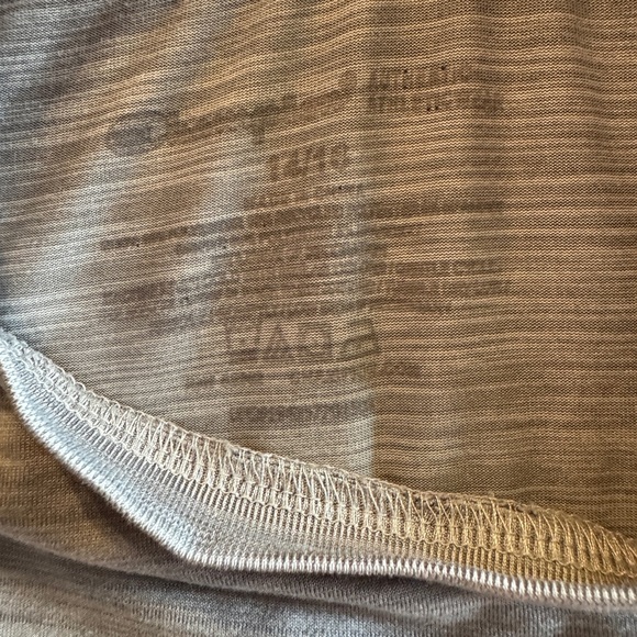 Champion Gray T-Shirt with Pink Logo Girls Size 14/16 - Picture 2 of 4